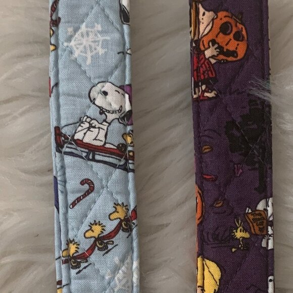 VERA BRADLEY X PEANUTS Snoopy Key Rings and Bag Charms SET (5 PIECES SET) - Picture 4 of 5